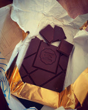 Load image into Gallery viewer, MAROU - Milk chocolate 48%
